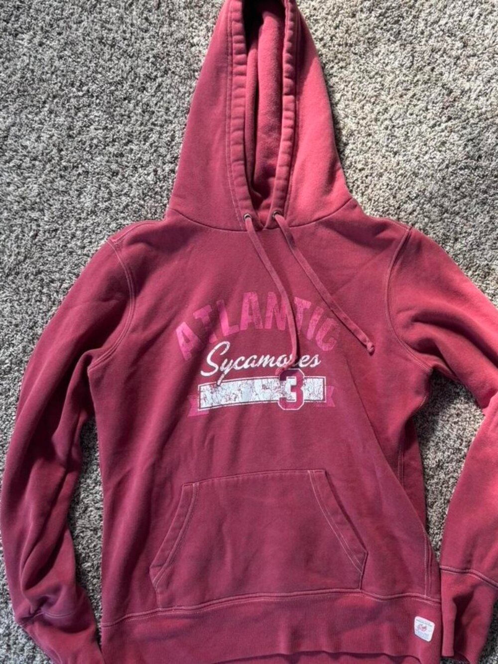 American Eagle Women's Burgundy and Red Hoodie